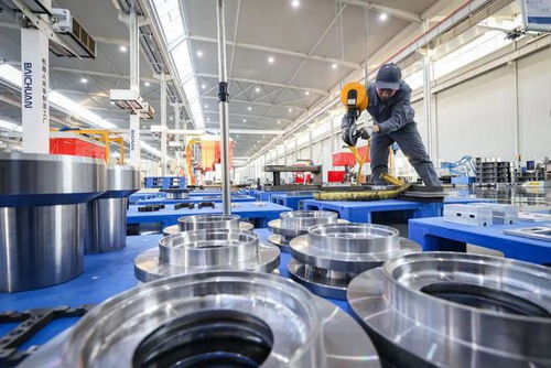 新春走基層 共享工廠 點亮中小企業(yè) 機器人夢